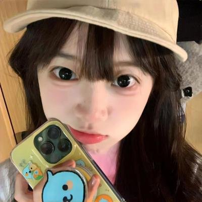 圈内顶流被曝绯闻澄清适得其反，整整一周颁奖礼红毯画面流出